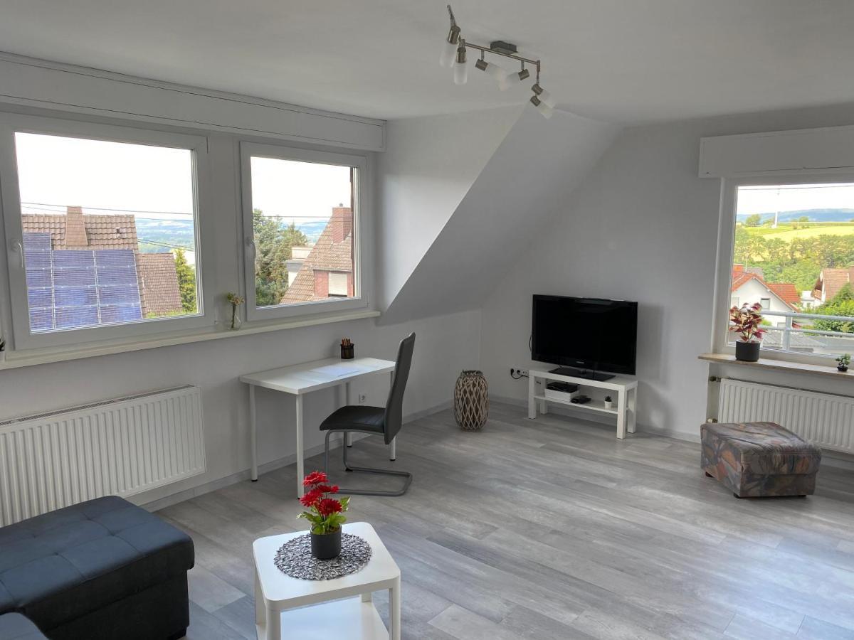 Helle Moderne Ferienwohnung, Naehe Koblenz Am Rhein Weitersburg Exterior photo